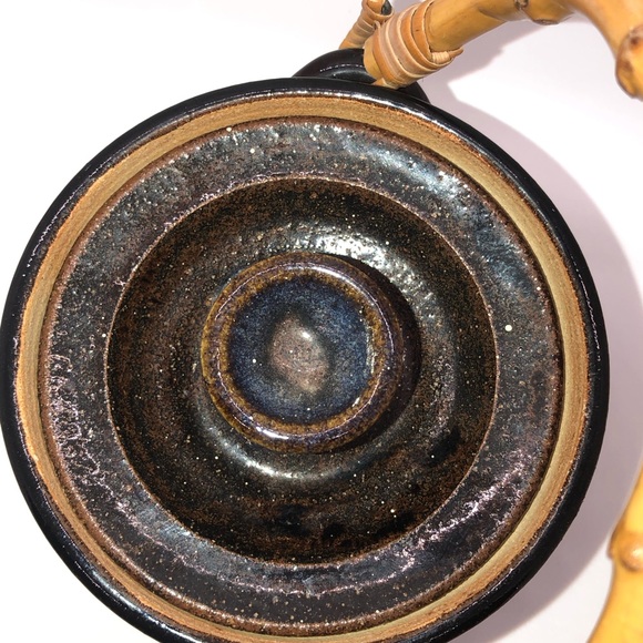 Studio Art Pottery Honey Pot With Lid And Dipper, Bamboo Handle, Signed - Picture 6 of 11